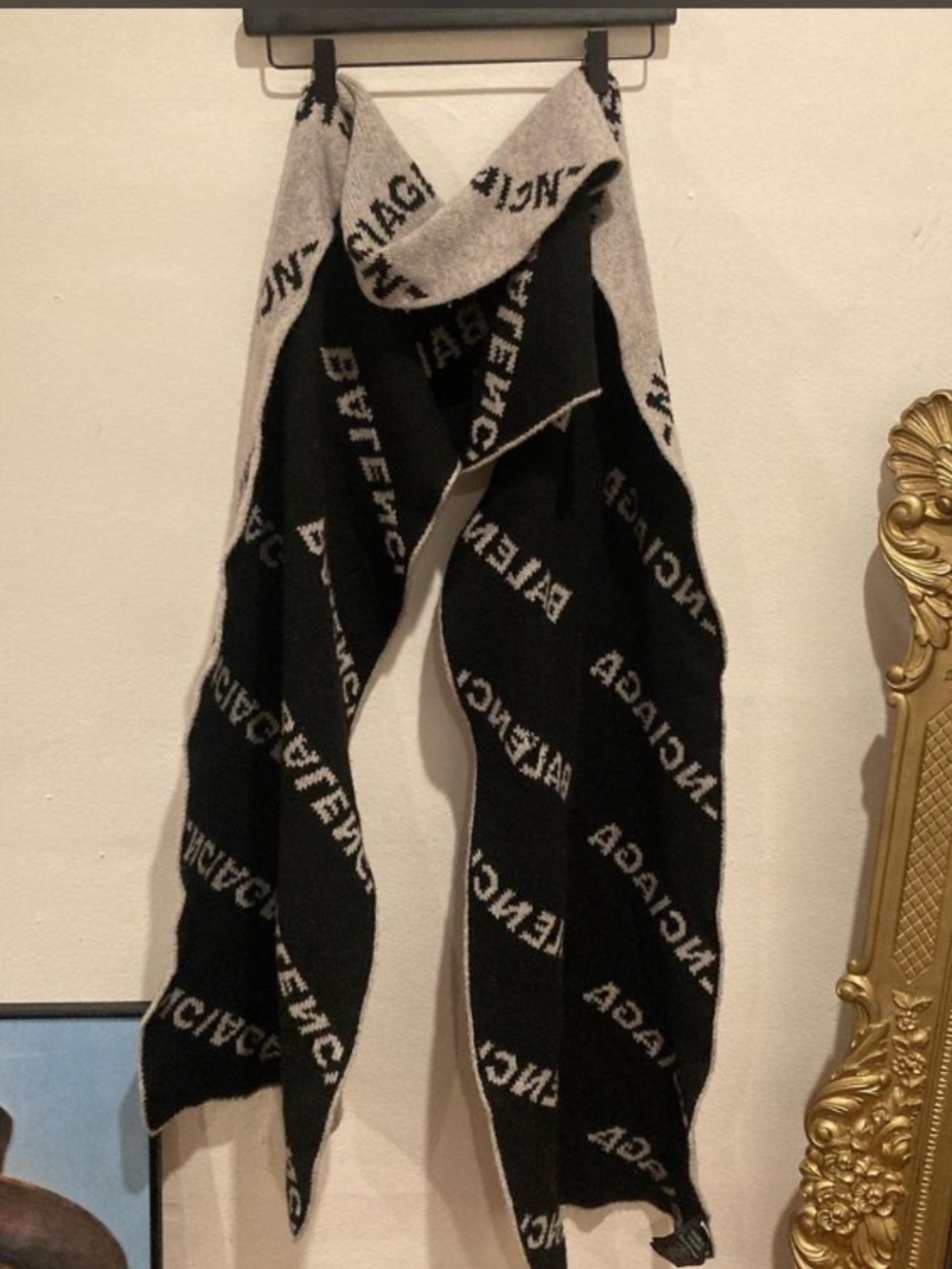 Balenciaga unisex large knit scarf